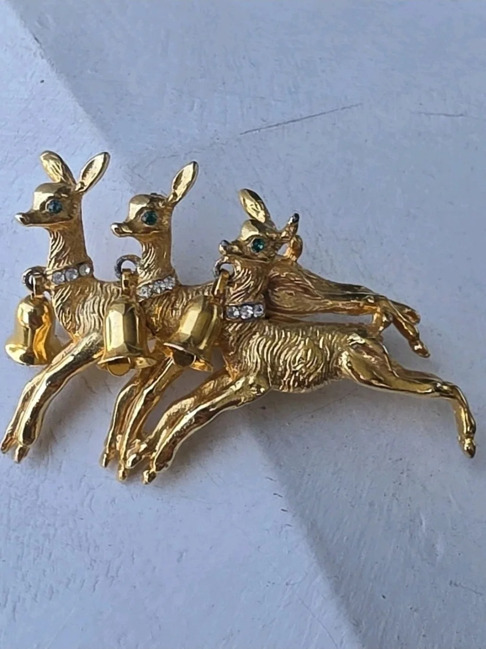 Vintage Christmas Triple Reindeer Deer Brooch Rhinestone Bell Dangles Gold Tone